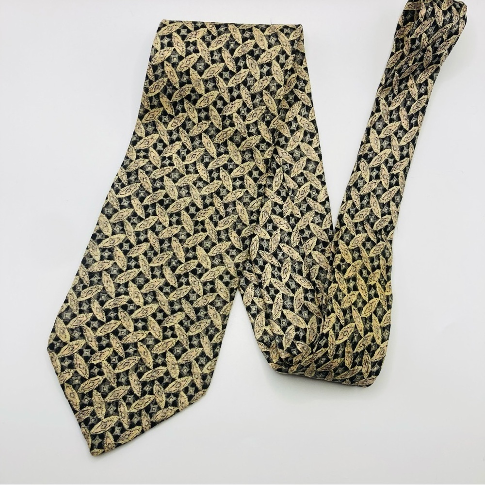 Ermenegildo Zegna champagne and black geometric print 100% silk vintage tie